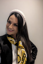 Load image into Gallery viewer, Cavendish