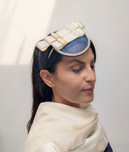 Load image into Gallery viewer, Elvira