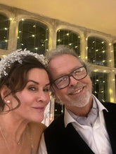 Load image into Gallery viewer, Omorfia