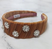 Load image into Gallery viewer, Rosina