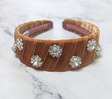 Load image into Gallery viewer, Rosina