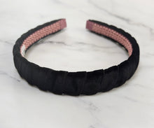 Load image into Gallery viewer, Iris