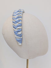 Load image into Gallery viewer, Parker