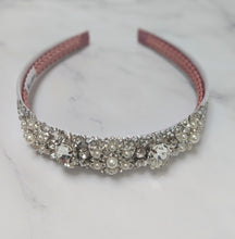 Load image into Gallery viewer, Neruda