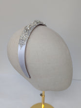 Load image into Gallery viewer, Neruda