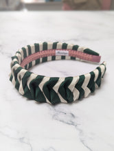 Load image into Gallery viewer, Parker