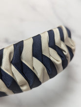 Load image into Gallery viewer, Parker