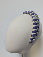 Load image into Gallery viewer, Parker