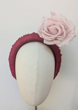 Load image into Gallery viewer, Lytton Floral