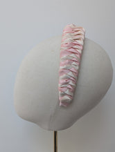 Load image into Gallery viewer, Parker