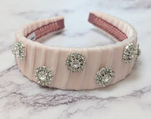 Load image into Gallery viewer, Rosina