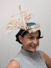 Load image into Gallery viewer, Delilah