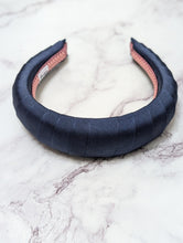 Load image into Gallery viewer, Torrington