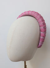 Load image into Gallery viewer, Valora