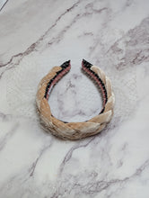 Load image into Gallery viewer, Monáe