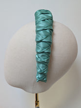 Load image into Gallery viewer, Valora