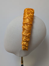 Load image into Gallery viewer, Valora