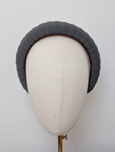 Load image into Gallery viewer, Cavendish