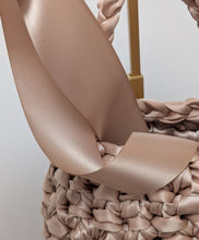 Load image into Gallery viewer, Valora