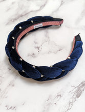 Load image into Gallery viewer, Boleyn