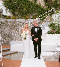 Load image into Gallery viewer, Omorfia