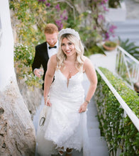 Load image into Gallery viewer, Omorfia