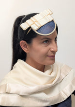 Load image into Gallery viewer, Elvira