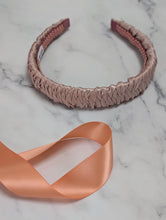 Load image into Gallery viewer, Selkie Slim