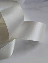 Load image into Gallery viewer, Lilah