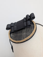 Load image into Gallery viewer, Elvira