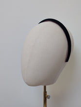 Load image into Gallery viewer, Mini Marchmont