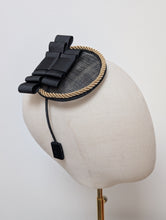 Load image into Gallery viewer, Elvira