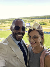 Load image into Gallery viewer, Victoria