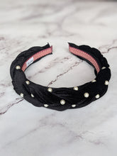 Load image into Gallery viewer, Boleyn