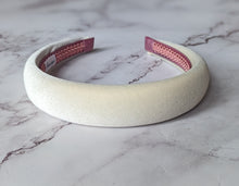 Load image into Gallery viewer, Verona