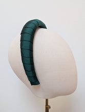 Load image into Gallery viewer, Torrington
