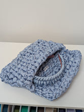 Load image into Gallery viewer, Zinnia
